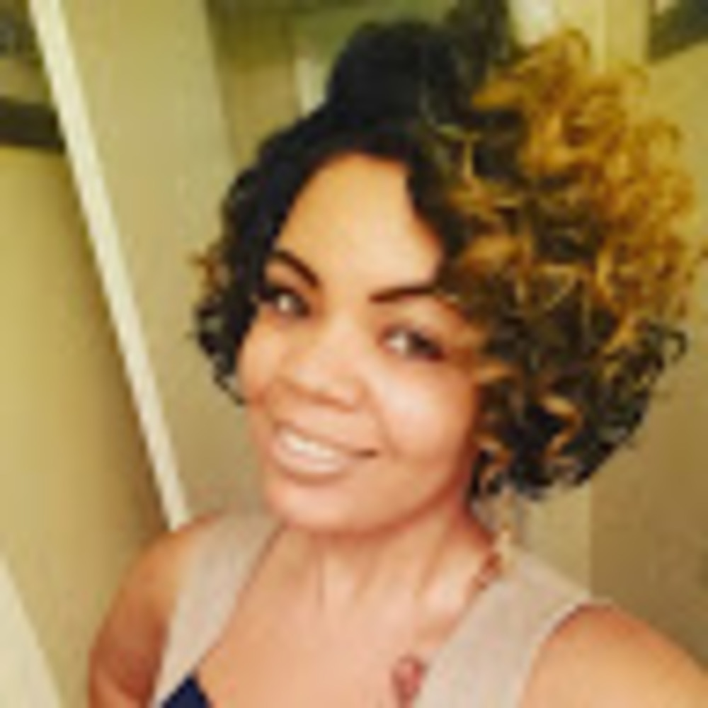 Meet your Posher, Tiffany